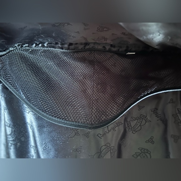 Betseyville Betsey Johnson Tablet case bag - Picture 4 of 8